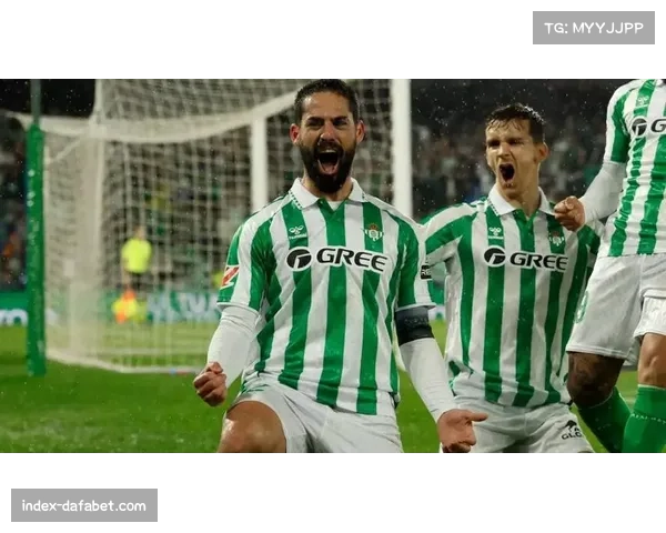 伊斯科33岁贝蒂斯中场核心 老将撑起球队体系